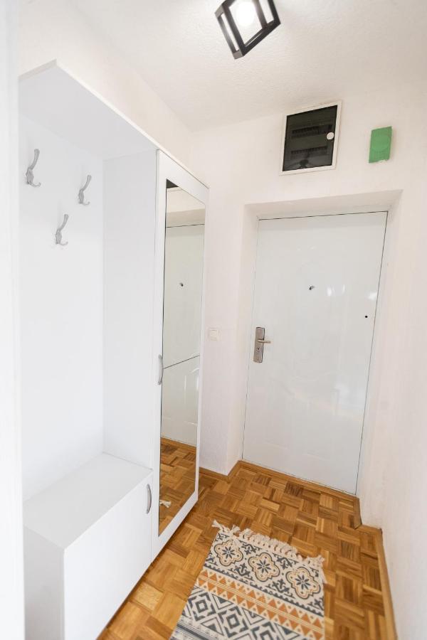 S-Apartment โอครีด ภายนอก รูปภาพ